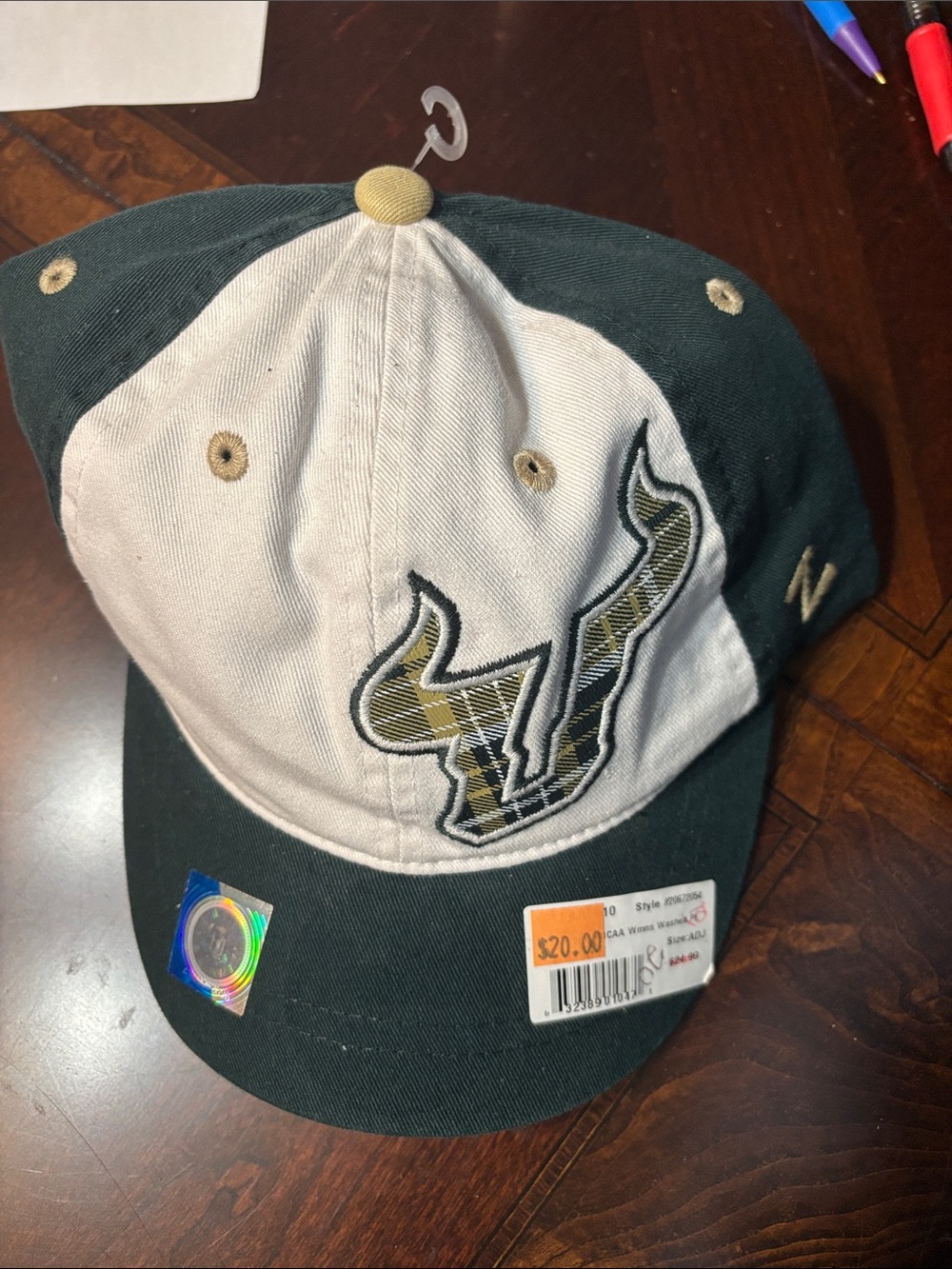 Zephyr Two-Tone Green and White Baseball Cap with Embroidered Logo